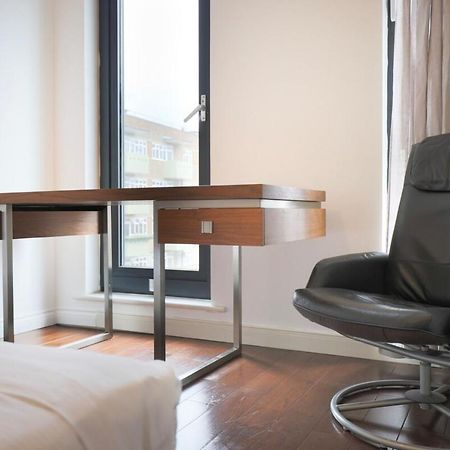 Beautiful 2 Bedroom Property In Borough Londra Esterno foto